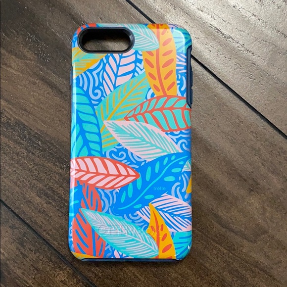 iPhone 7plus/8plus Otterbox case - Picture 1 of 3